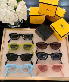 Picture of Fendi Sunglasses _SKUfw51902443fw